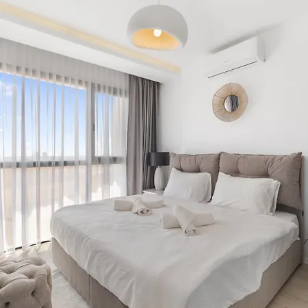Daire Globalstay Modern 1br With Infinity Pool